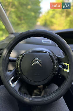 Микровэн Citroen C4 Picasso 2011 в 