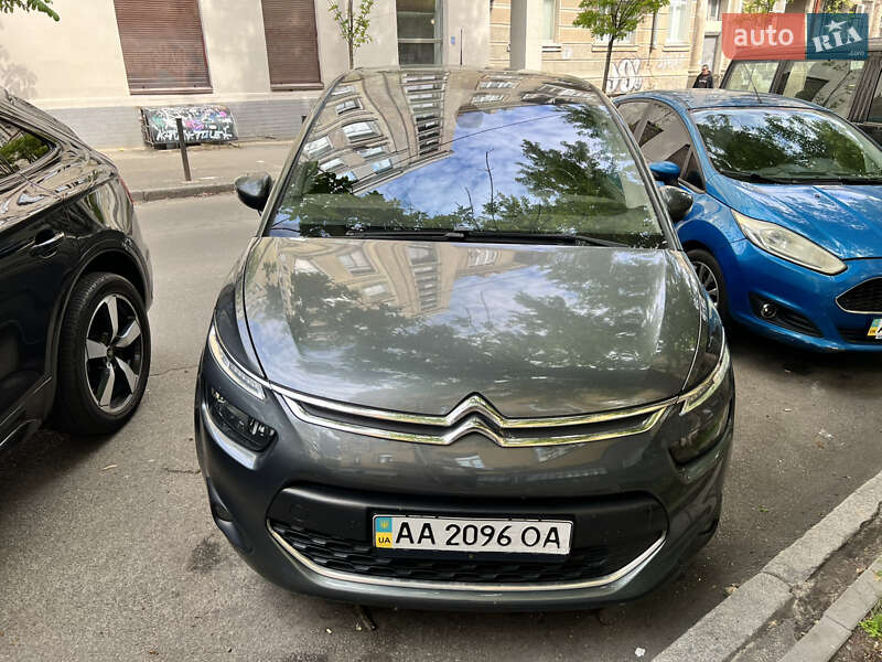 Мікровен Citroen C4 Picasso 2015 в 