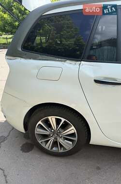 Минивэн Citroen C4 Picasso 2014 в 