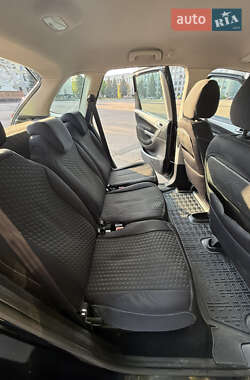 Микровэн Citroen C4 Picasso 2012 в 
