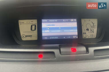 Микровэн Citroen C4 Picasso 2010 в 