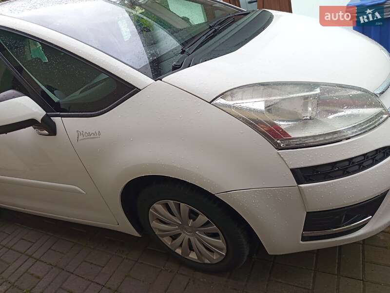 Микровэн Citroen C4 Picasso 2012 в Львове