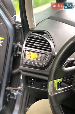 Микровэн Citroen C4 Picasso 2009 в 
