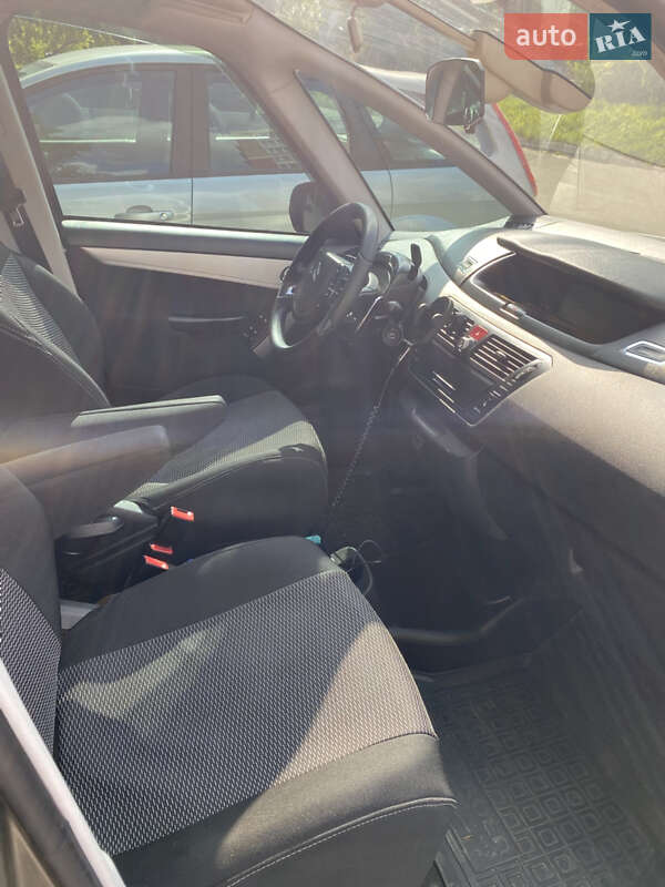 Микровэн Citroen C4 Picasso 2010 в Львове