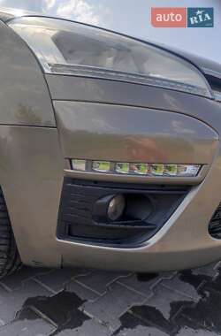 Микровэн Citroen C4 Picasso 2011 в 
