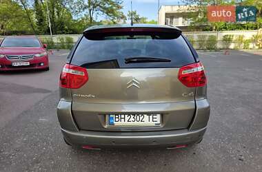 Микровэн Citroen C4 Picasso 2010 в 