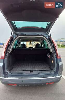 Микровэн Citroen C4 Picasso 2012 в 