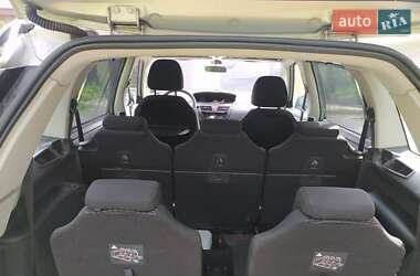 Микровэн Citroen C4 Picasso 2012 в 