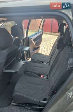 Микровэн Citroen C4 Picasso 2011 в 