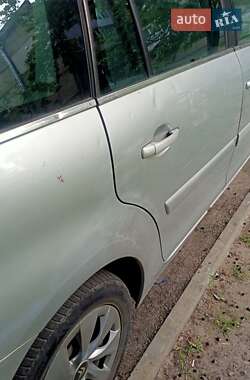 Микровэн Citroen C4 Picasso 2010 в 