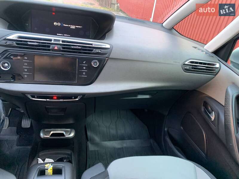 Минивэн Citroen C4 Picasso 2015 в Ворзеле