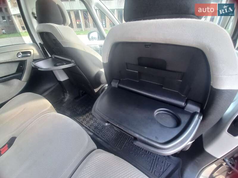 Микровэн Citroen C4 Picasso 2008 в Тернополе фото 17 Микровэн Citroen C4 Picasso 2008 в Тернополе