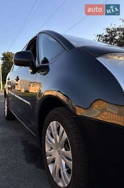 Микровэн Citroen C4 Picasso 2010 в 