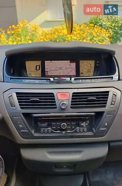 Микровэн Citroen C4 Picasso 2011 в 