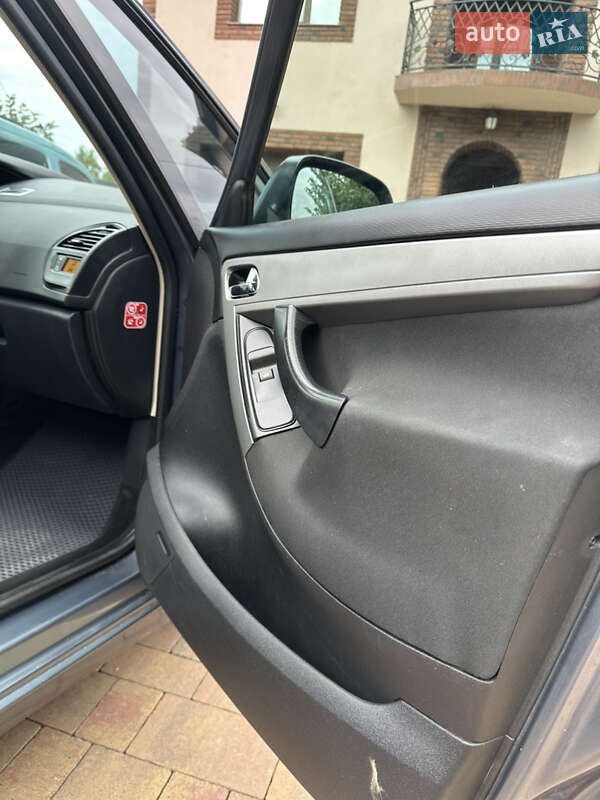 Мікровен Citroen C4 Picasso 2010 в Чернівцях