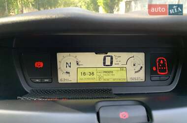 Микровэн Citroen C4 Picasso 2010 в 