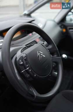 Микровэн Citroen C4 Picasso 2011 в 