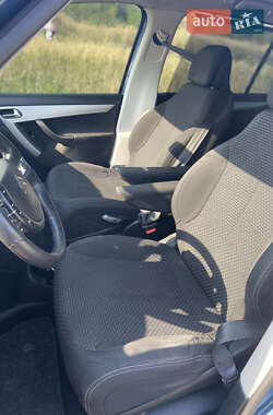 Микровэн Citroen C4 Picasso 2009 в 