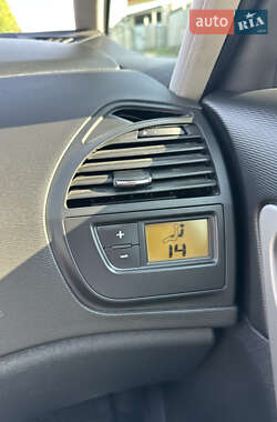 Микровэн Citroen C4 Picasso 2012 в 