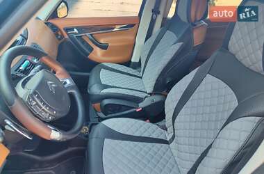 Микровэн Citroen C4 Picasso 2010 в 