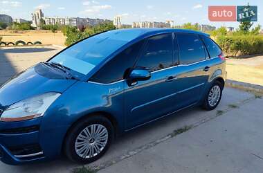 Микровэн Citroen C4 Picasso 2010 в 