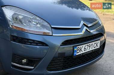 Микровэн Citroen C4 Picasso 2009 в 