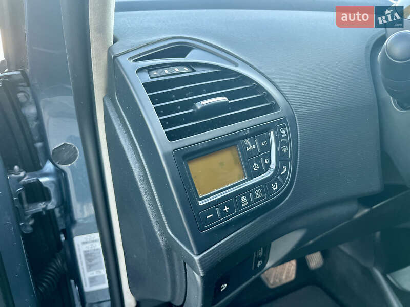 Мікровен Citroen C4 Picasso 2009 в Володимирі фото 26 Мікровен Citroen C4 Picasso 2009 в Володимирі
