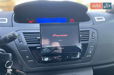 Микровэн Citroen C4 Picasso 2009 в 