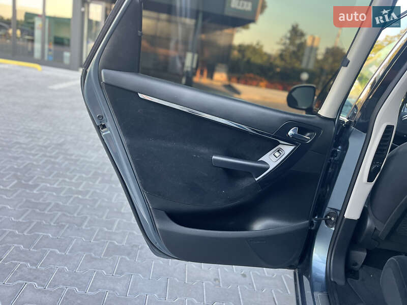 Мікровен Citroen C4 Picasso 2009 в Володимирі фото 60 Мікровен Citroen C4 Picasso 2009 в Володимирі