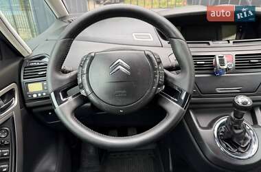 Микровэн Citroen C4 Picasso 2010 в 