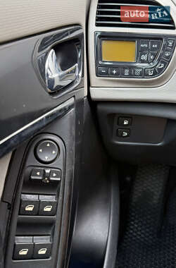 Микровэн Citroen C4 Picasso 2009 в 