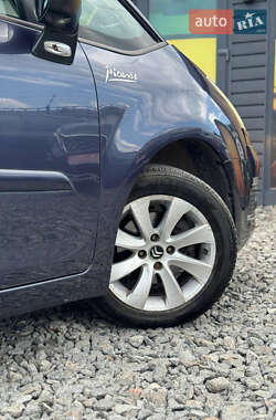 Микровэн Citroen C4 Picasso 2013 в 