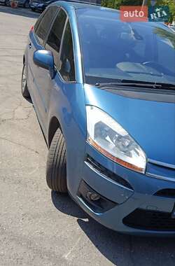 Микровэн Citroen C4 Picasso 2010 в 