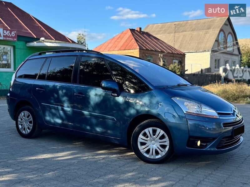 Микровэн Citroen C4 Picasso 2010 в 