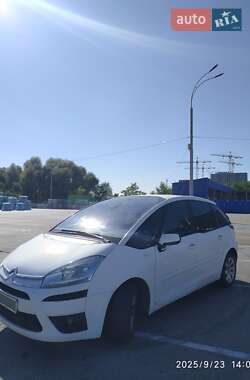 Микровэн Citroen C4 Picasso 2010 в 