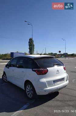 Микровэн Citroen C4 Picasso 2010 в 