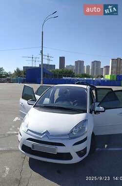Микровэн Citroen C4 Picasso 2010 в 