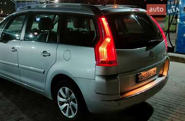 Микровэн Citroen C4 Picasso 2011 в 