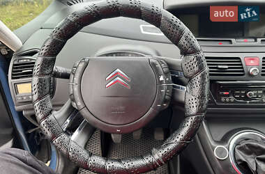 Микровэн Citroen C4 Picasso 2010 в 