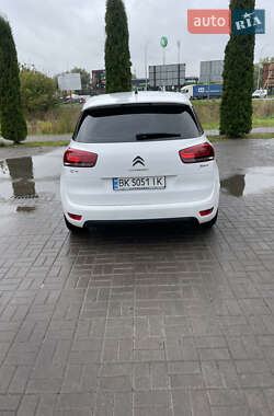 Мікровен Citroen C4 Picasso 2017 в 