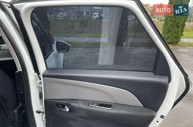 Мікровен Citroen C4 Picasso 2017 в 