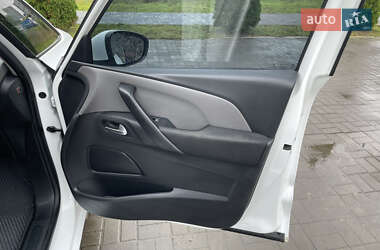 Мікровен Citroen C4 Picasso 2017 в 