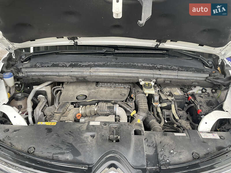 Микровэн Citroen C4 Picasso 2017 в Дубно фото 48 Микровэн Citroen C4 Picasso 2017 в Дубно