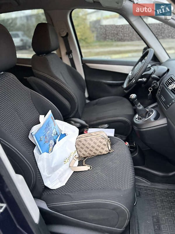 Микровэн Citroen C4 Picasso 2010 в Буче фото 21 Микровэн Citroen C4 Picasso 2010 в Буче