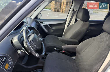 Микровэн Citroen C4 Picasso 2011 в 