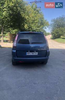 Микровэн Citroen C4 Picasso 2010 в 