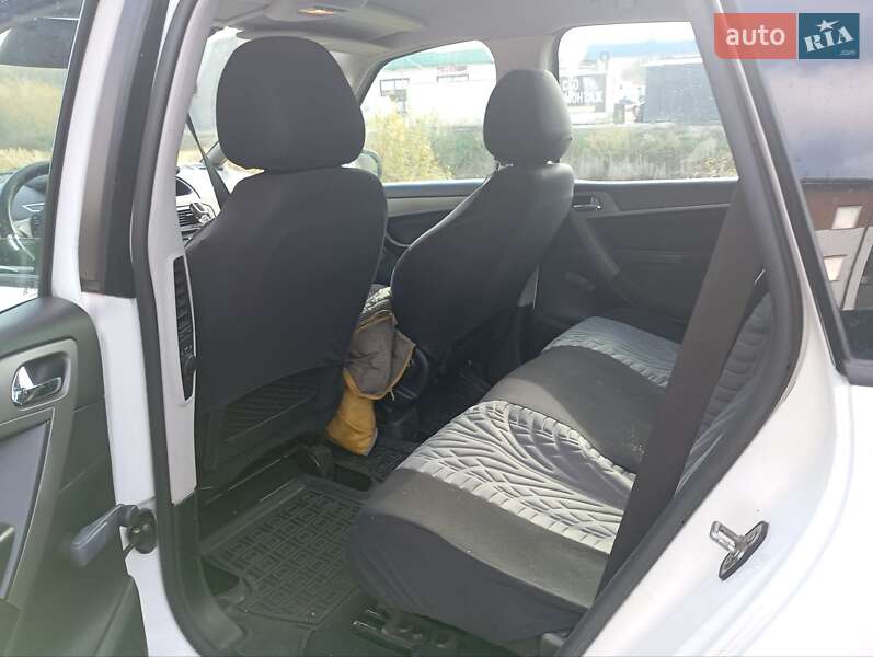Микровэн Citroen C4 Picasso 2011 в Ратным фото 7 Микровэн Citroen C4 Picasso 2011 в Ратным