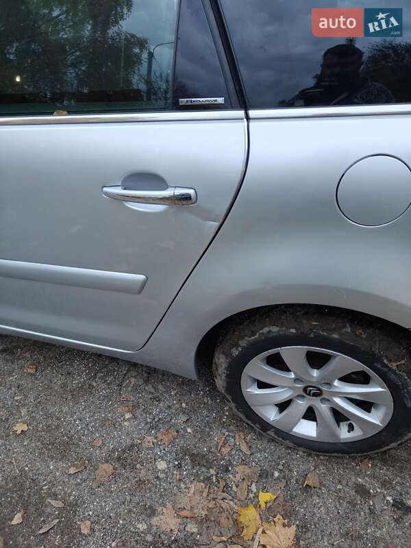 Мікровен Citroen C4 Picasso 2012 в Острозі фото 11 Мікровен Citroen C4 Picasso 2012 в Острозі