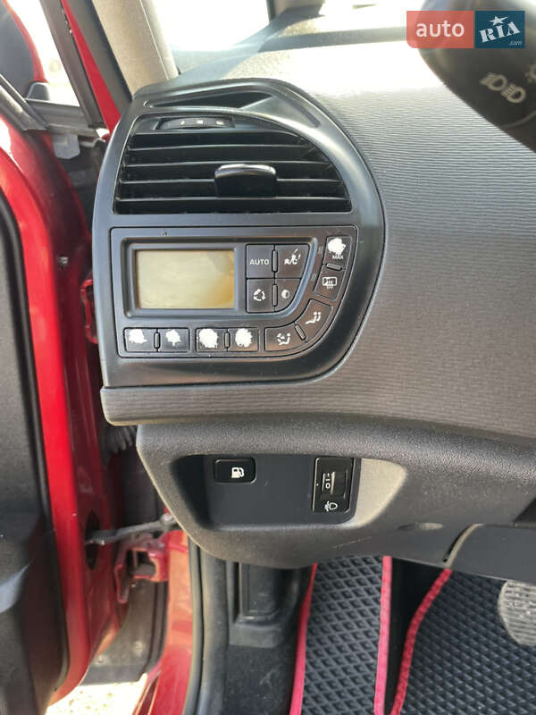 Микровэн Citroen C4 Picasso 2009 в Бережанах фото 17 Микровэн Citroen C4 Picasso 2009 в Бережанах