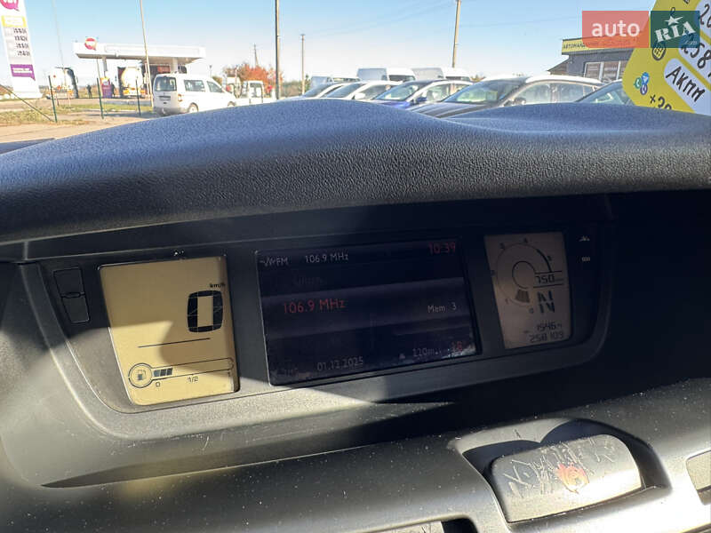 Мікровен Citroen C4 Picasso 2011 в Умані